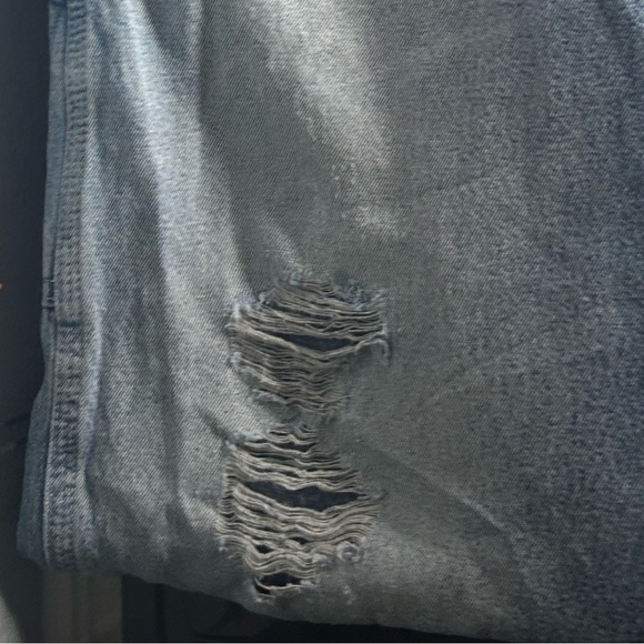 Men’s Vintage Carhartt distressed Jeans Mens Size 35x32 - Picture 4 of 6